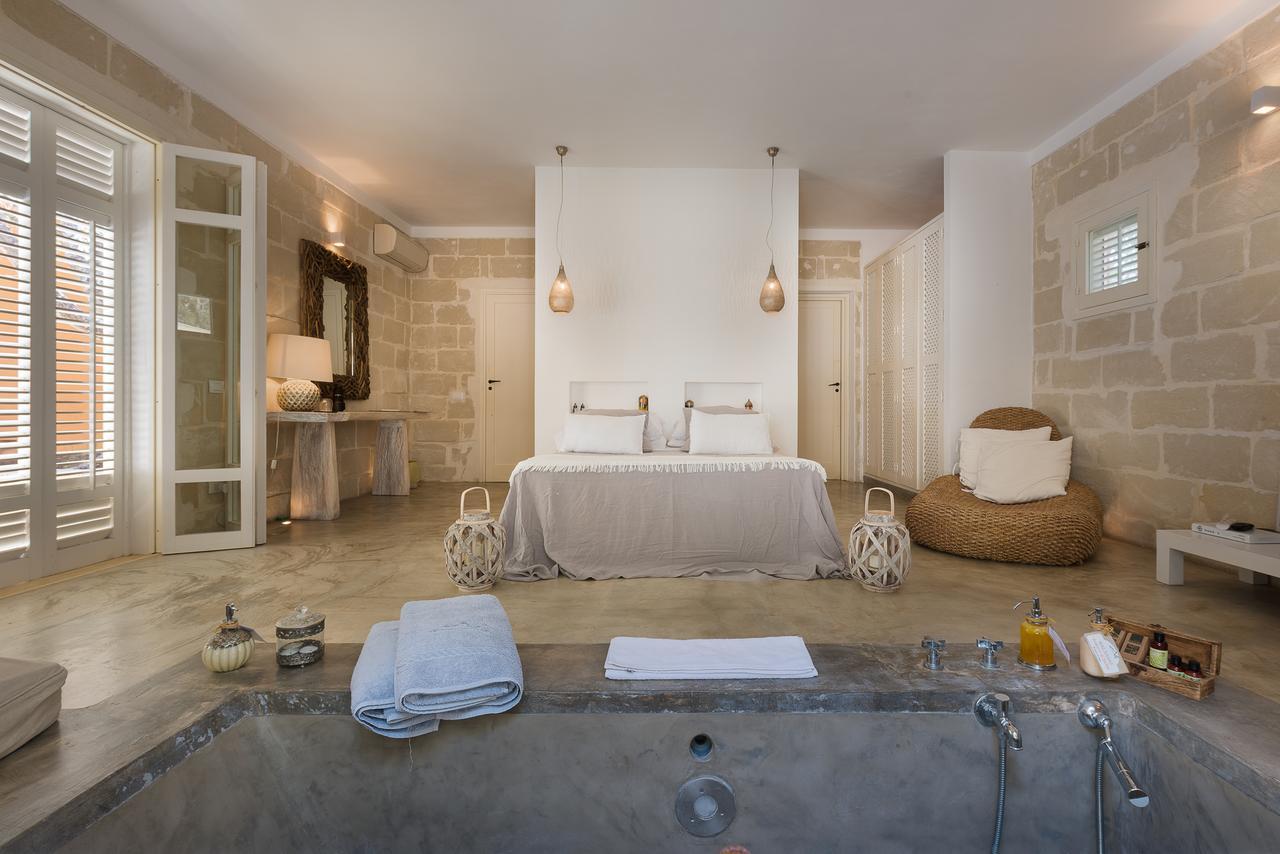 파뷔냐나도 Dimora Dell'Olivastro B&B 외부 사진